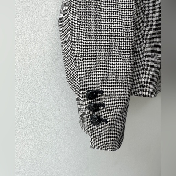 Lila Rose - Fine Houndstooth Blazer - Black & White - Size Large - Picture 4 of 9